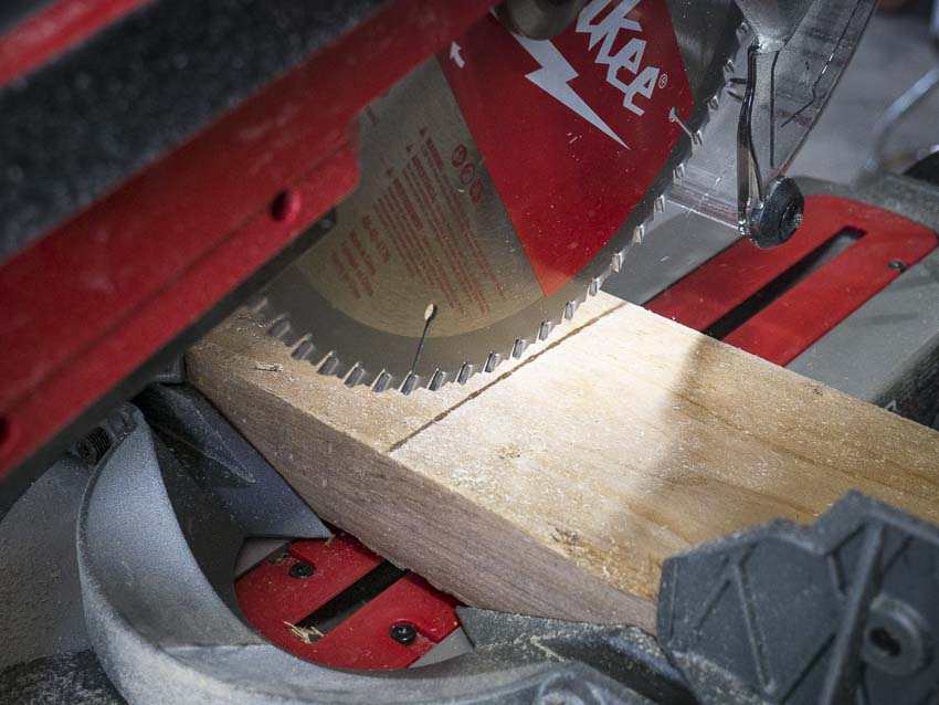 https://bitsclassic.com/fa/blog/post/325162-miter-saw-buyers-guide